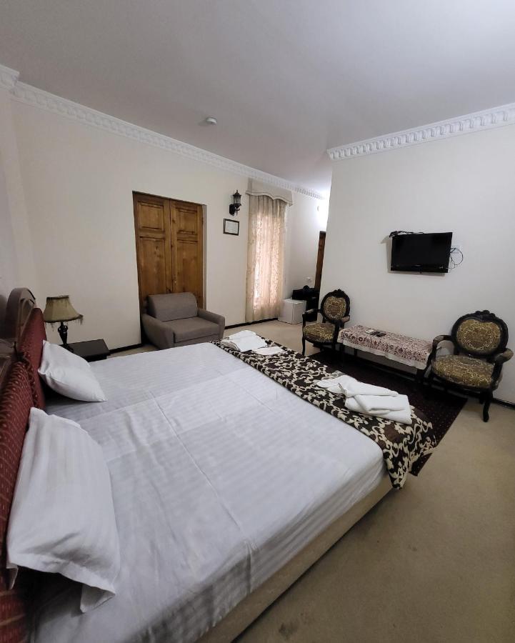 Shokhtut Hotel Honeymoon Buchara Exterior foto